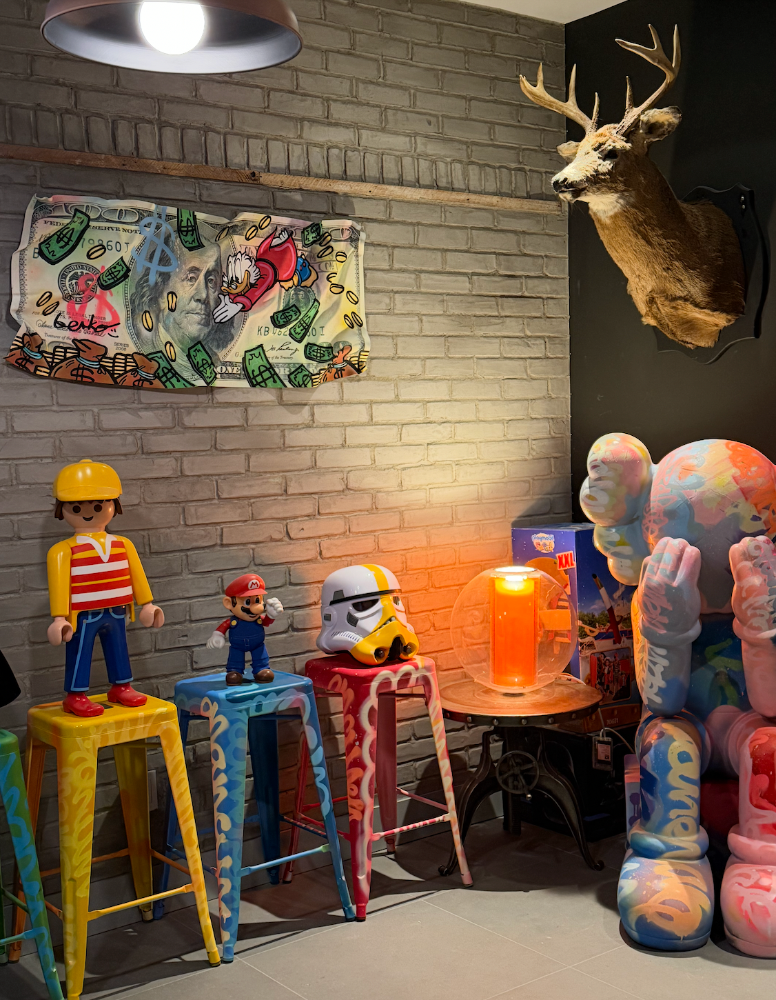 American 100$ bill / 21 X 48 inches